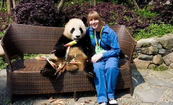 Giant Panda & Jiuzhaigou Adventure