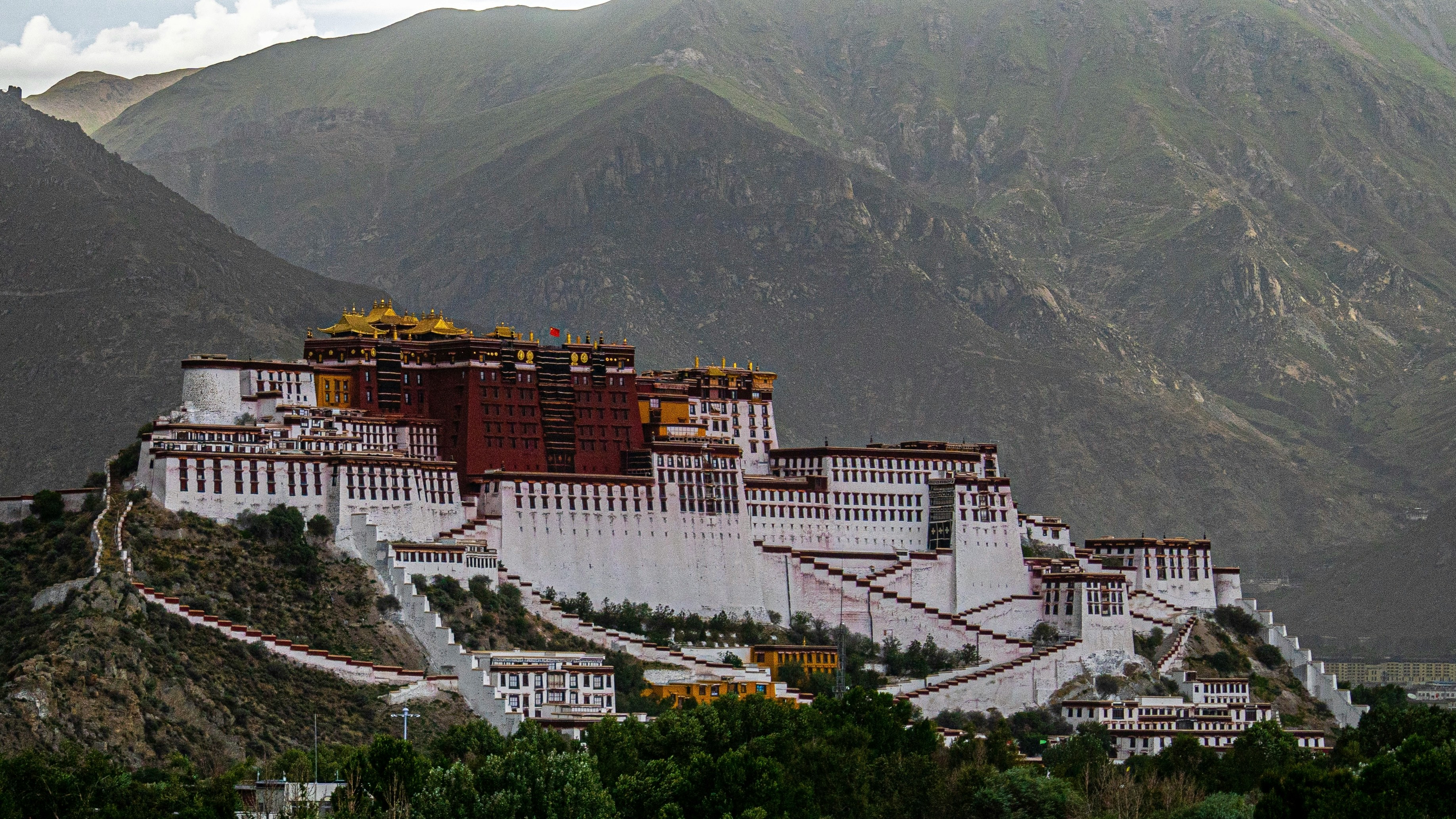 Travel destination highlights 3