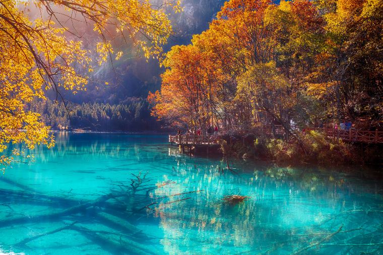 Travel destination highlights 4